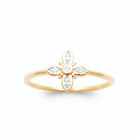 Bague fleur étoilée de quatre zircons navettes en plaqué or