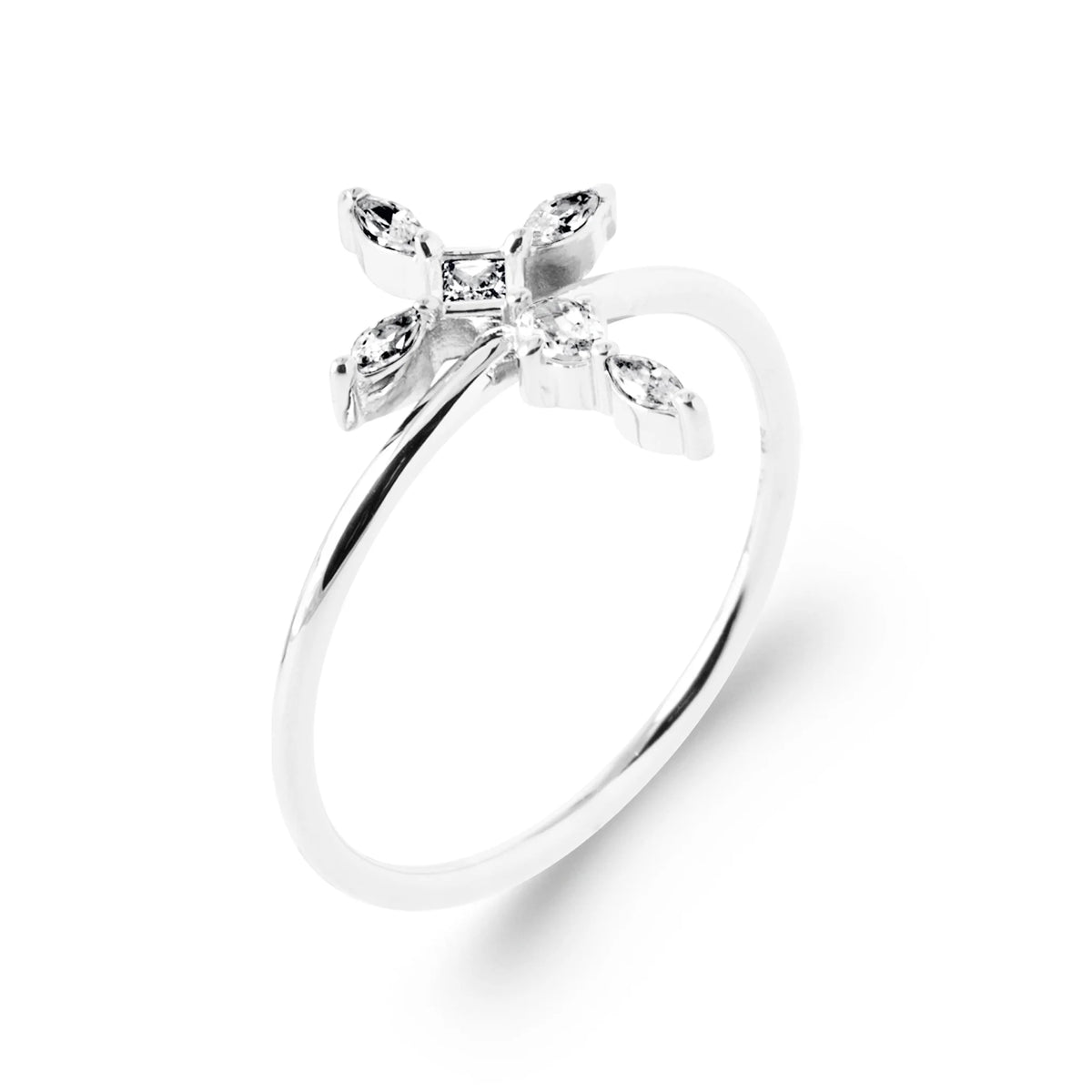 Bague fleur quatre pétales de navettes en argent 925