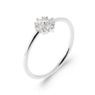 Bague fleur de zircons en argent 925