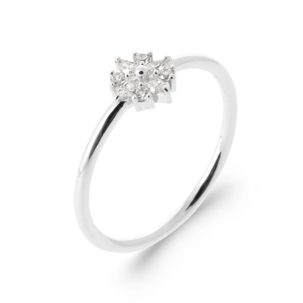 Bague fleur de zircons en argent 925