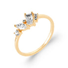 Bague grappe asymétrique zircons baguette, navette et ronds en plaqué or