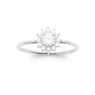Bague halo de zircons sur anneau fin en argent 925, vue de dessus