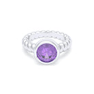 Bague “Indiscrète” en Argent 950 – Pierre Fine Ronde 9mm et Anneau Torsadé