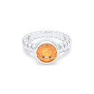 Bague “Indiscrète” en Argent 950 – Pierre Fine Ronde 9mm et Anneau Torsadé
