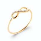 Bague infini asymétrique pavée de zircons en plaqué or