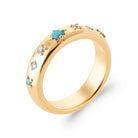 Bague jonc bombé pierres turquoise et zircons sertis étoilés en plaqué or