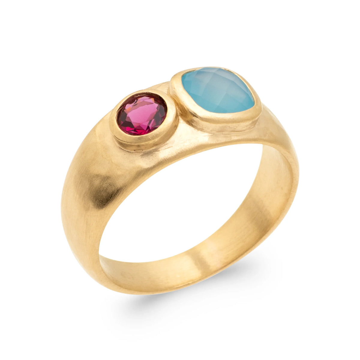 Bague large brossée toi et moi pierre framboise et cabochon bleu glacier en plaqué or