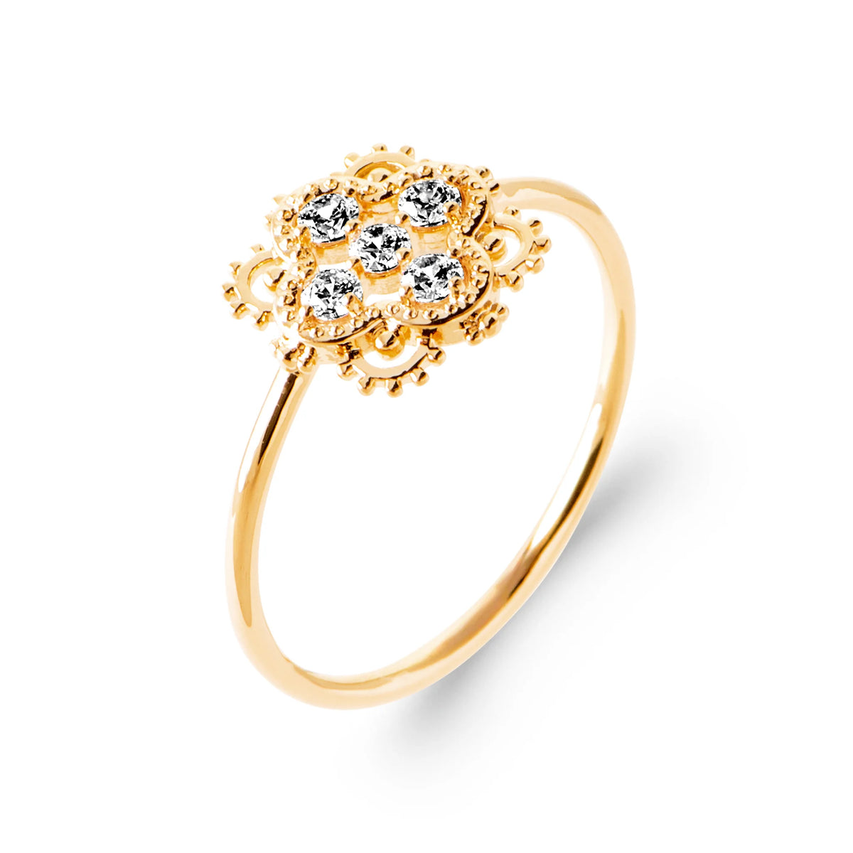 Bague médaillon dentelle cinq zircons en croix en plaqué or