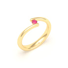 Bague Solitaire Naples en Or Jaune 18k – L'Essence de la Préciosité Rubis