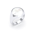 Bague femme Noé en argent 950, chevalière à pierre fine plate au choix Nacre blanche