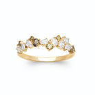 Bague ondulée grappe de zircons et pierres kaki en plaqué or