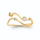 Bague ouverte double fil ondulé ponctué de zircons en plaqué or