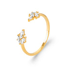 Bague ouverte feuillages de zircons navettes en plaqué or, vue de trois quarts