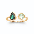 Bague ouverte torsadée pierres vertes plaqué or, vue de face