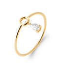 Bague pampille zircon poire suspendue sur anneau fin en plaqué or