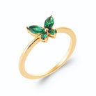 Bague papillon de pierres navettes vert intense en plaqué or