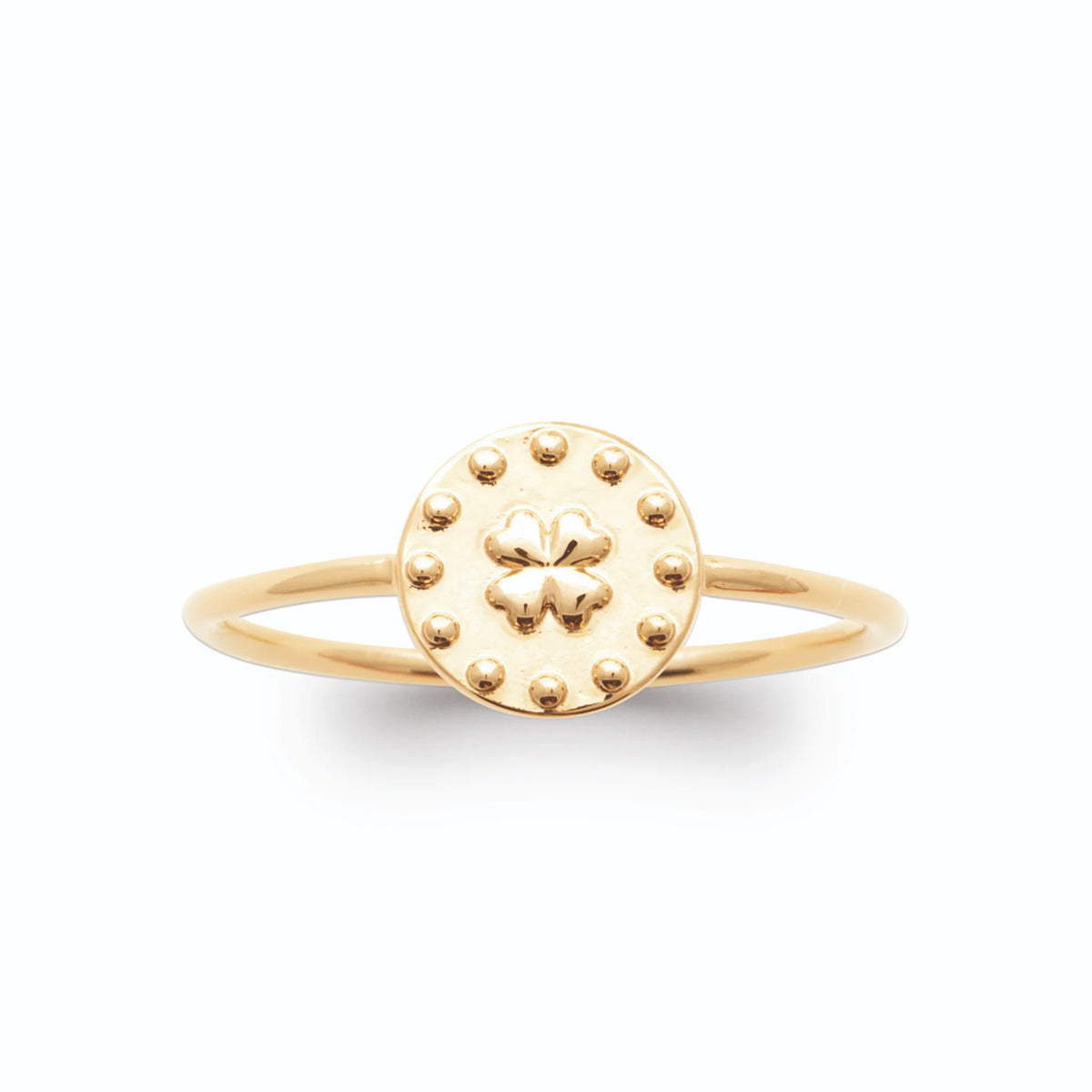 Bague pastille perlée et petite fleur en relief en plaqué or