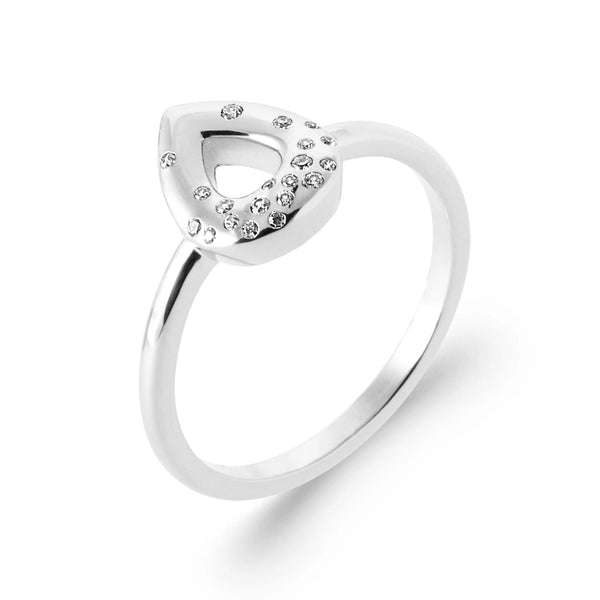 Bague petit cœur ajouré pavé de zircons en argent 925