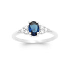 Bague pierre bleu nuit ovale et deux zircons en argent 925, vue de dessus
