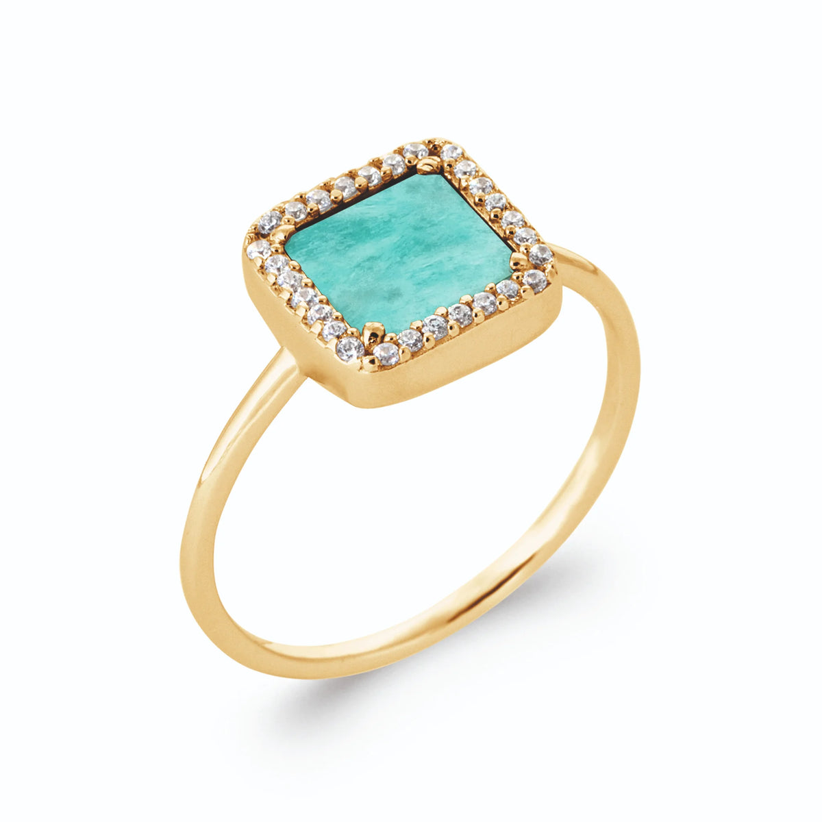 Bague pierre carrée vert d’eau marbrée et entourage de zircons en plaqué or