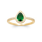 Bague pierre poire vert émeraude et entourage de zircons plaqué or, vue de face