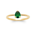 Bague solitaire pierre poire vert émeraude plaqué or, vue de face