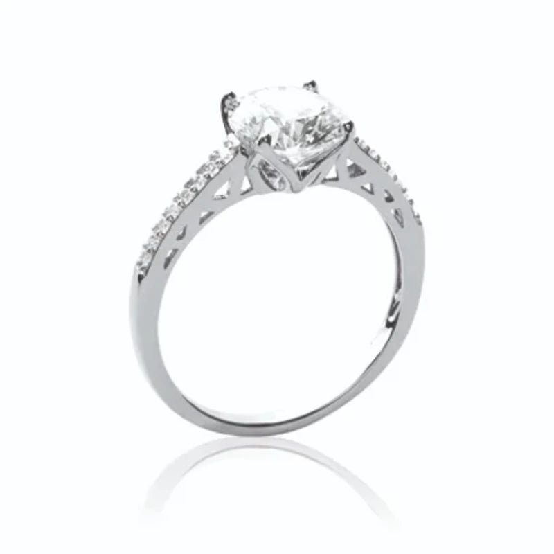 Bague solitaire zircon et épaules micro-serties en argent 925, vue de face