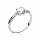 Bague solitaire zircon et fine ligne de zircons en argent 925, vue de face