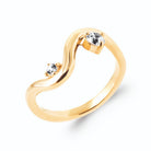 Bague vague zircon poire et zircon rond en plaqué or