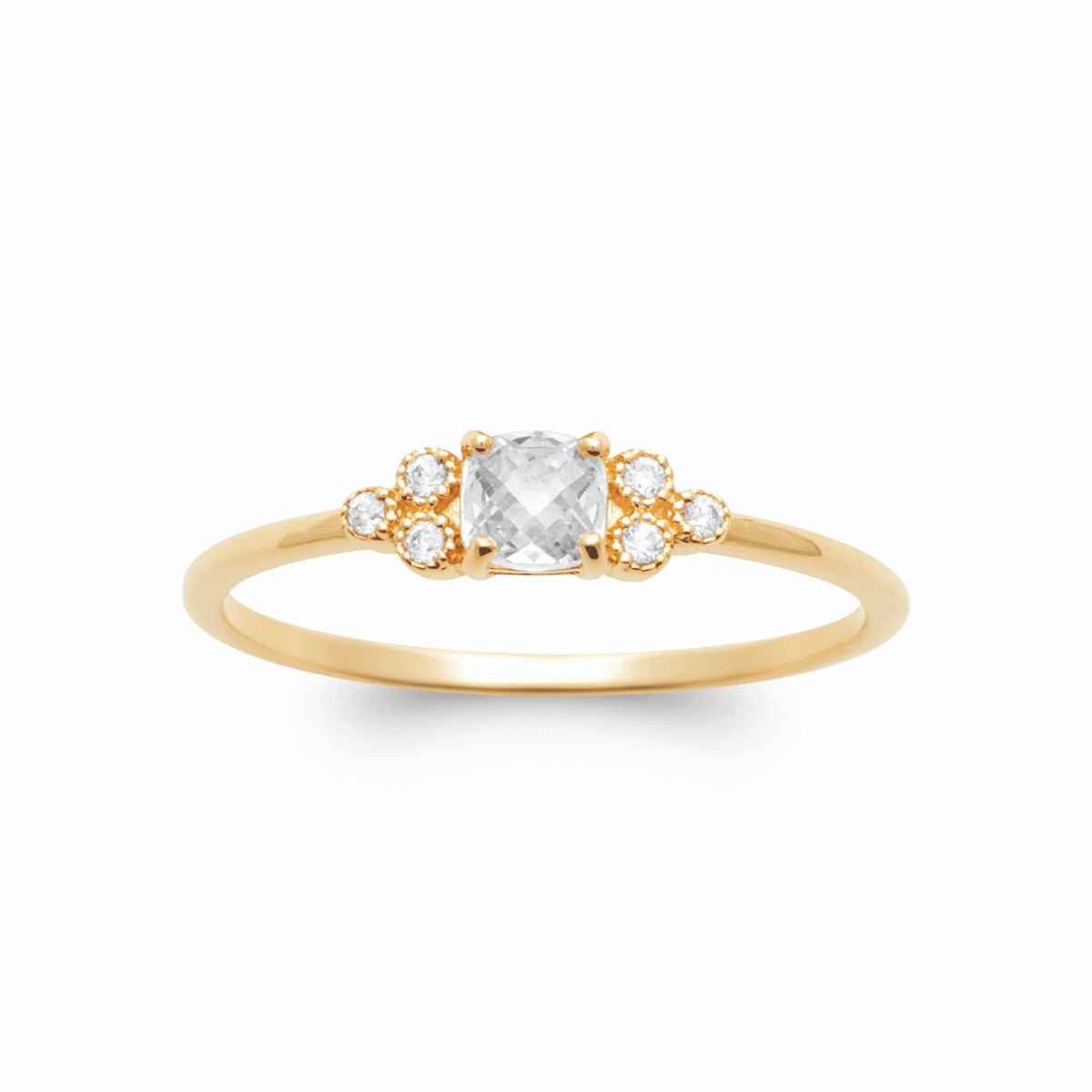 Bague zircon carré et grappes de petits zircons plaqué or, vue de face