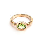 Bague bysance femme en or rose avec  pierre semi-précieuse péridot ovale