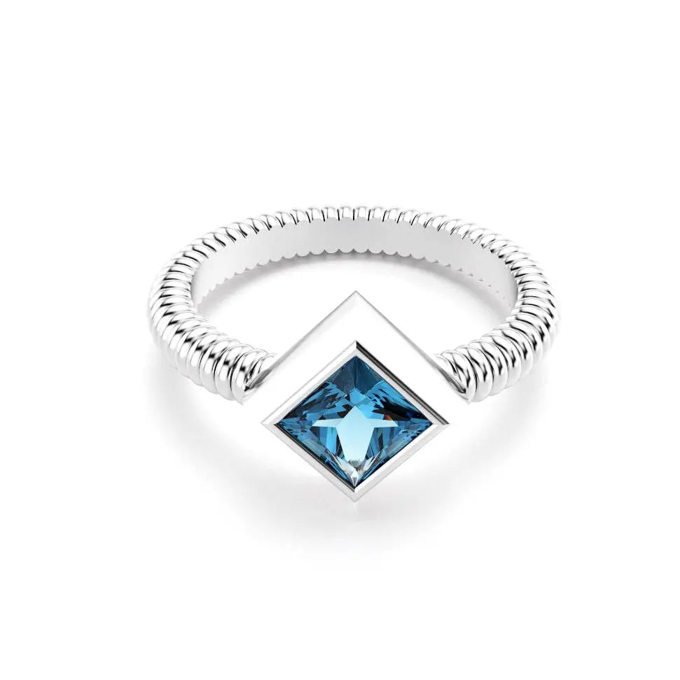 bague byzance pour femme forme carré en or blanc avec topaze