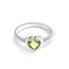 Bague femme argent avec pierre semi-précieuse peridot taille cœur