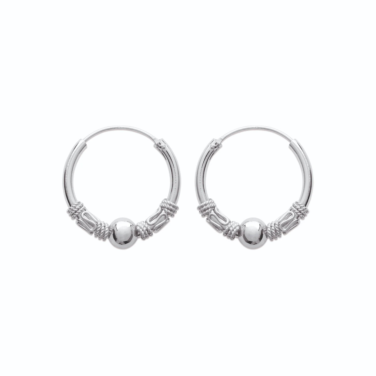Boucles d’oreilles créoles balinaises à boules en argent 925