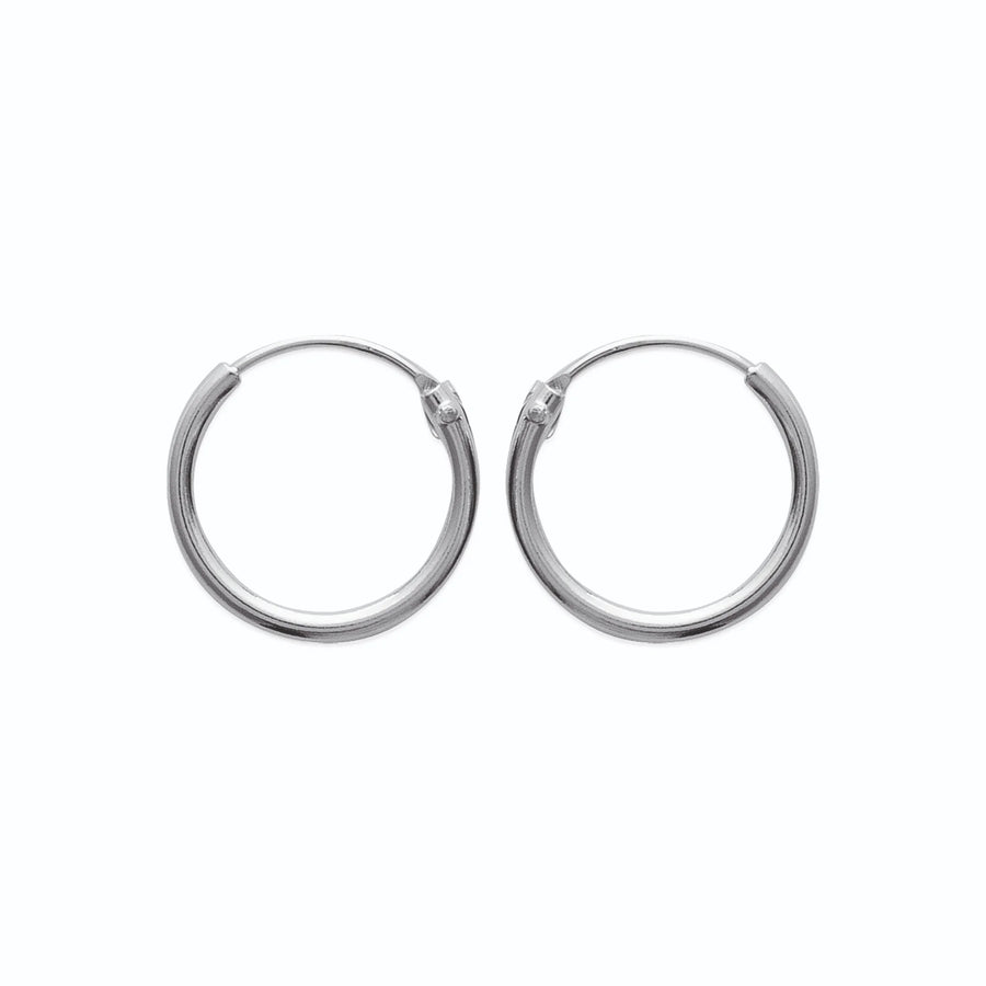 Boucles d’oreilles créoles fines lisses en argent 925, vue de face