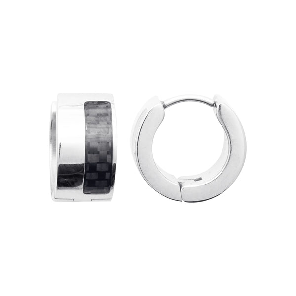 Boucles d’oreilles créoles larges en acier et motif carbone damier homme, autre vue