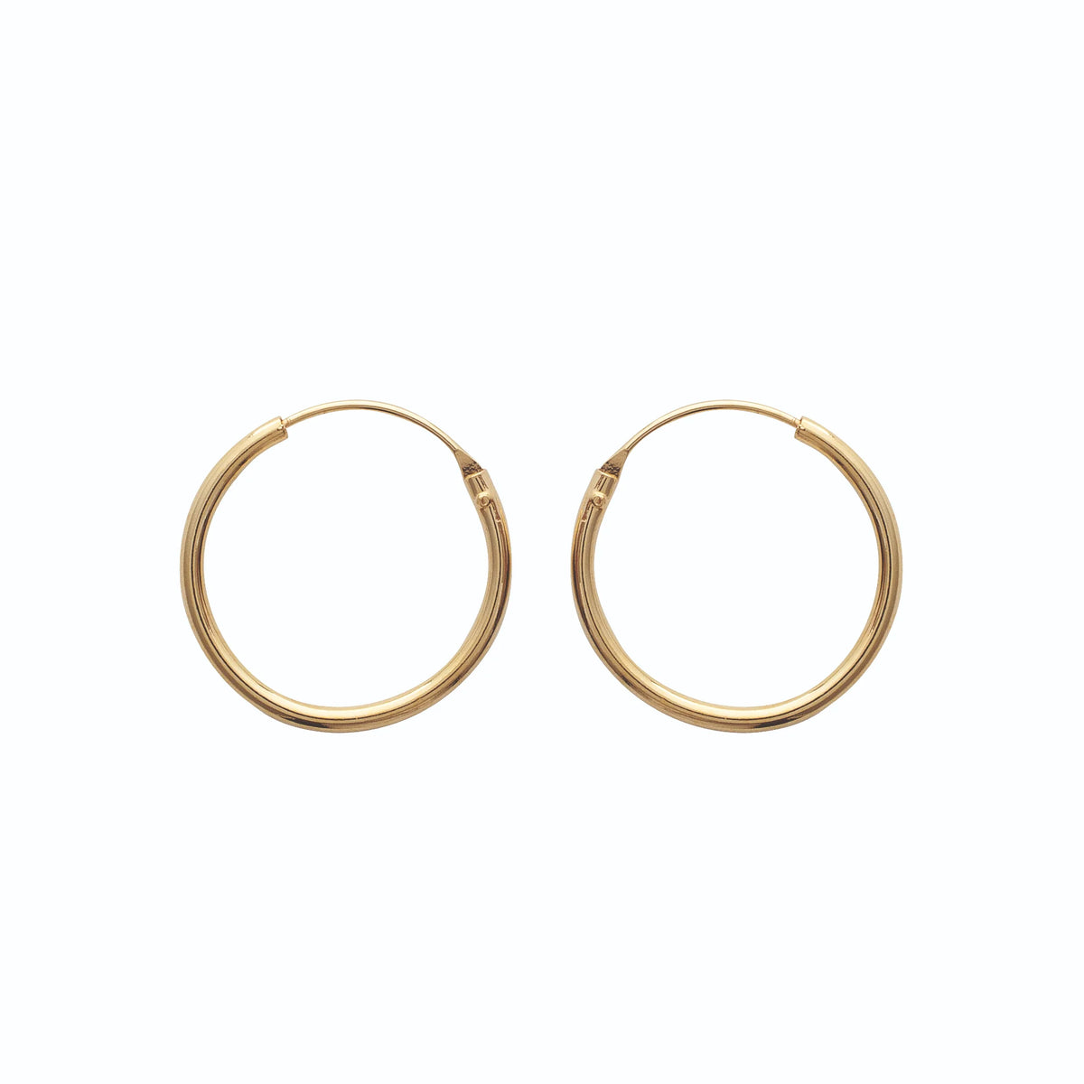 Boucles d’oreilles créoles fil fin 20 mm en plaqué or