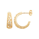 Boucles d’oreilles créoles larges ajourées en losanges de zircons en plaqué or