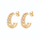 Boucles d’oreilles créoles larges ajourées en losanges de zircons en plaqué or