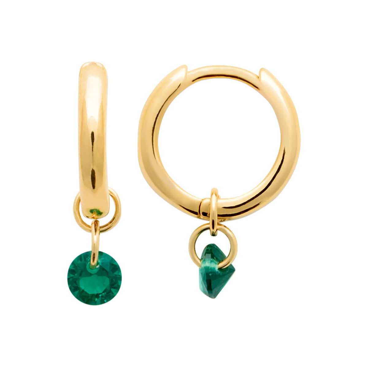 Boucles d’oreilles créoles 12 mm et pampille verte en plaqué or
