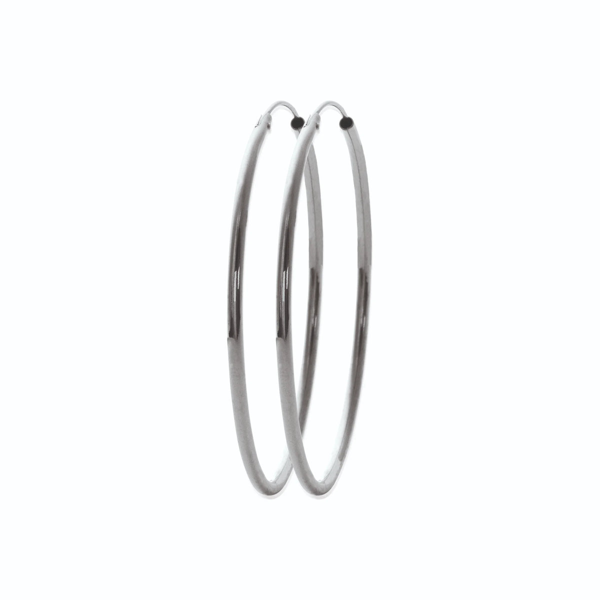 Boucles d’oreilles créoles tube 60 mm en argent 925 rhodié, autre angle de vue