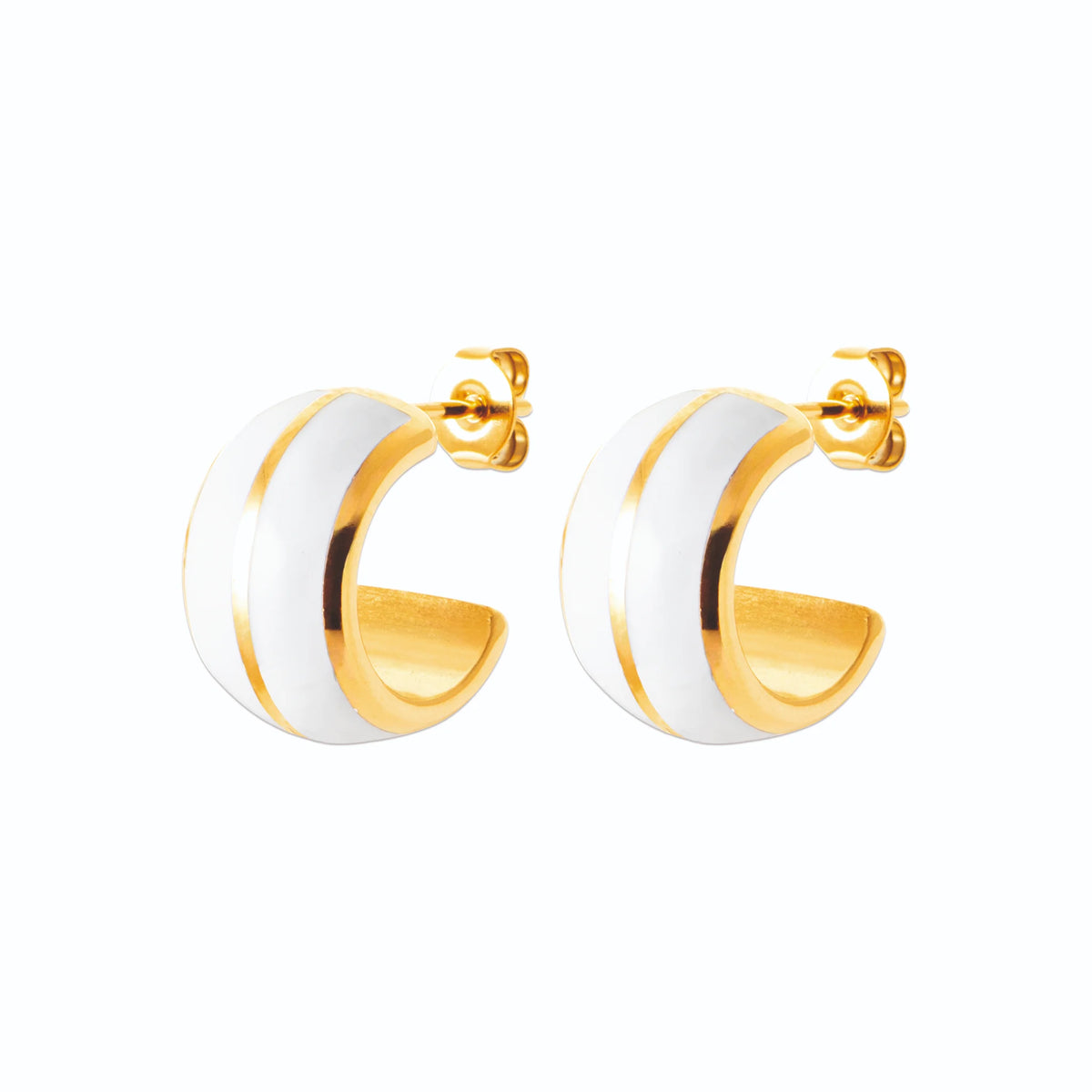 Boucles d’oreilles demi-créoles laquées blanches en acier PVD doré