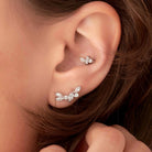Boucles d’oreilles grimpantes asymétriques en argent 925 et zircons