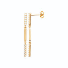 Boucles d’oreilles pendantes barres parallèles et zircons en plaqué or