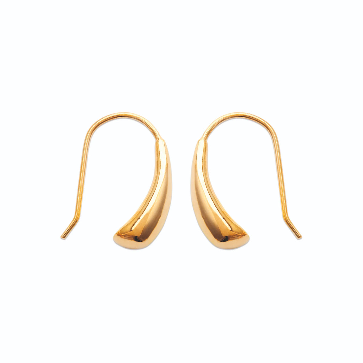 Boucles d’oreilles pendantes goutte allongée en plaqué or, vue de profil