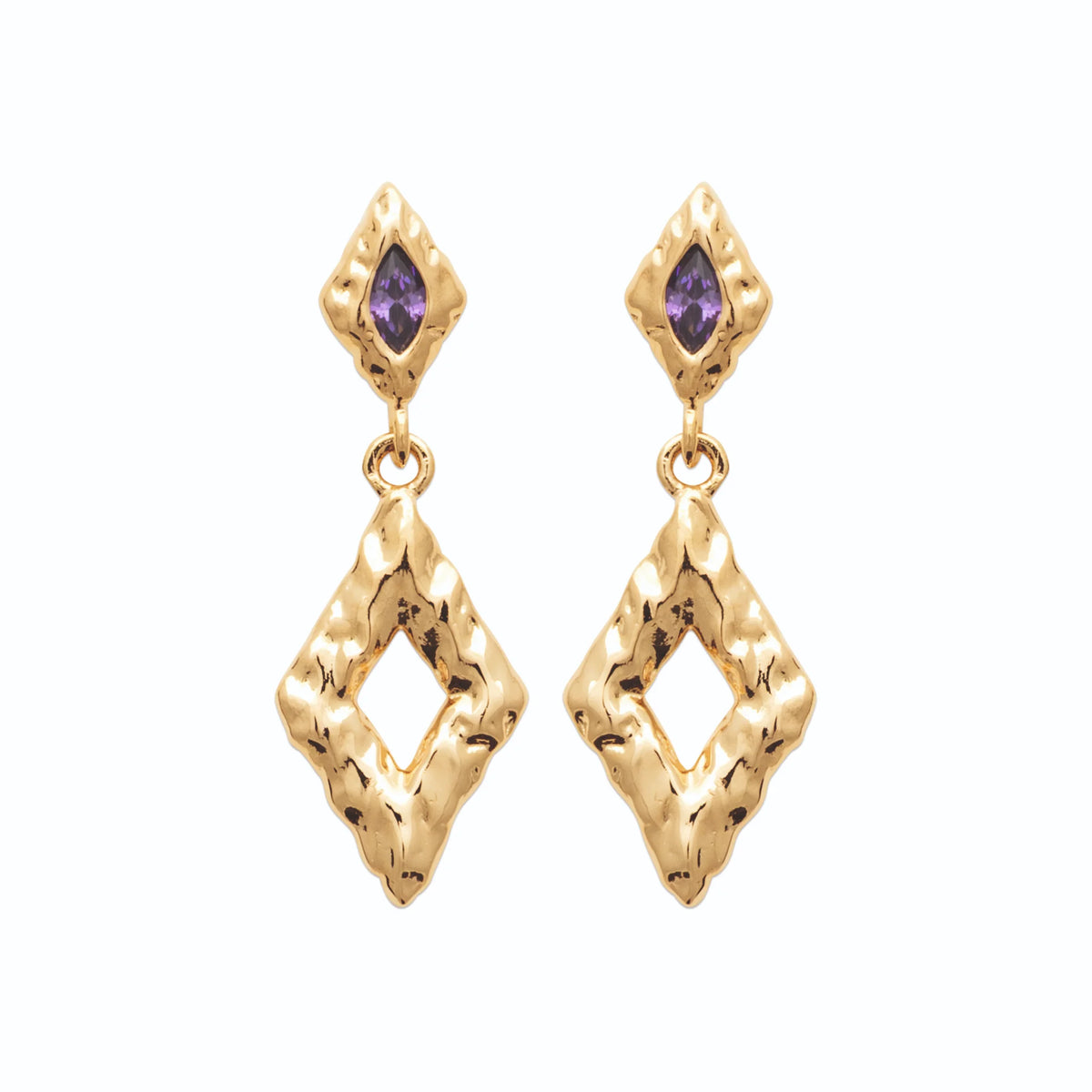 Boucles d’oreilles pendantes losanges ciselés et pierre violette en plaqué or