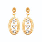 Boucles d’oreilles pendantes médaillon ovale perlé et zircons en plaqué or