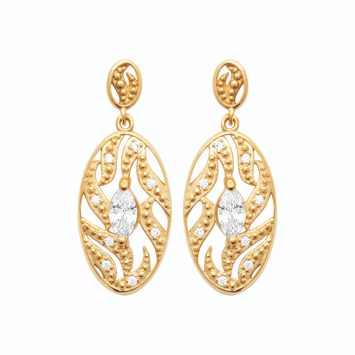 Boucles d’oreilles pendantes ovale feuillagé et zircon navette en plaqué or