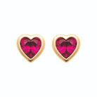 Boucles d’oreilles puces cœur rouge framboise serti clos en plaqué or