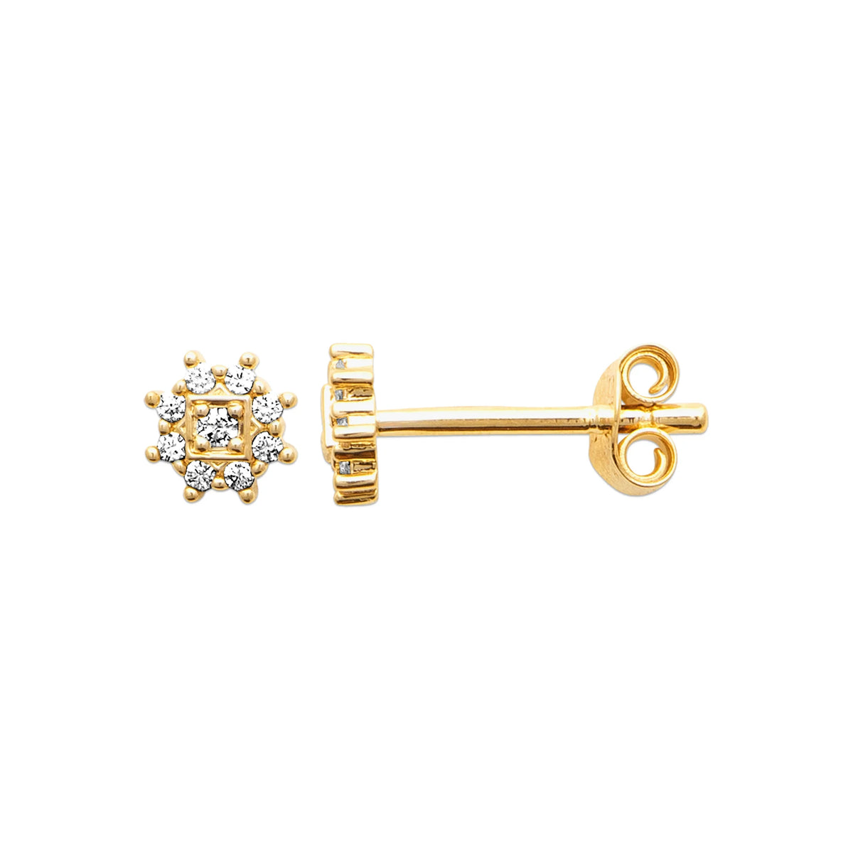 Vue de profil des boucles d’oreilles puces étoile à cœur carré